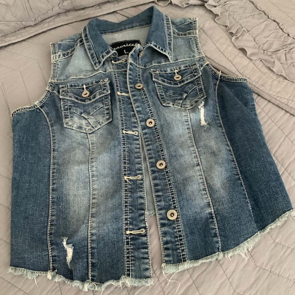 Denim vest, distressed